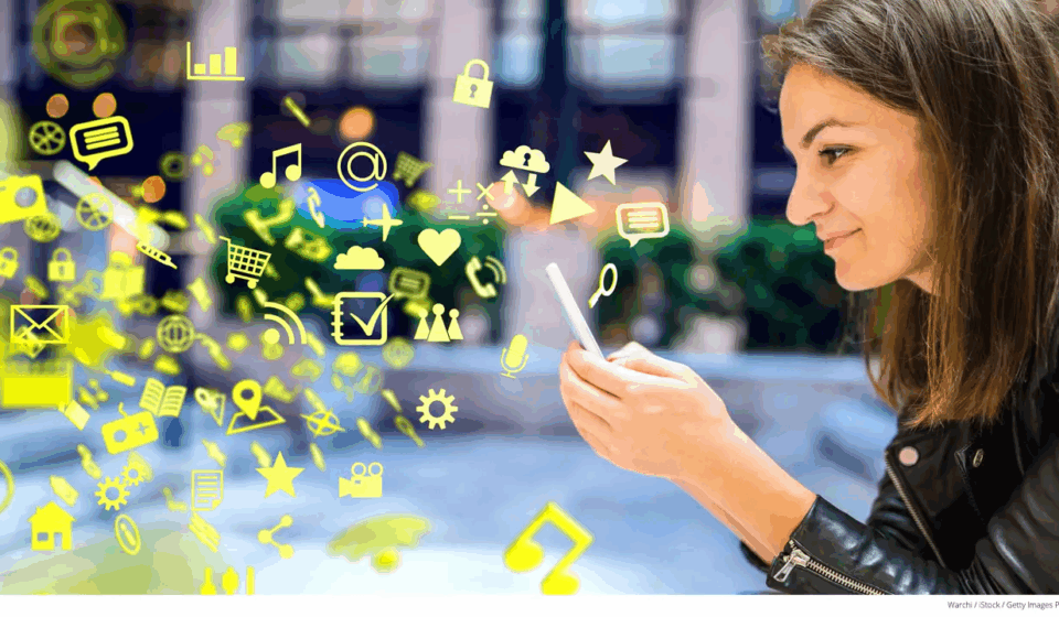 Woman-using-apps-on-smartphone